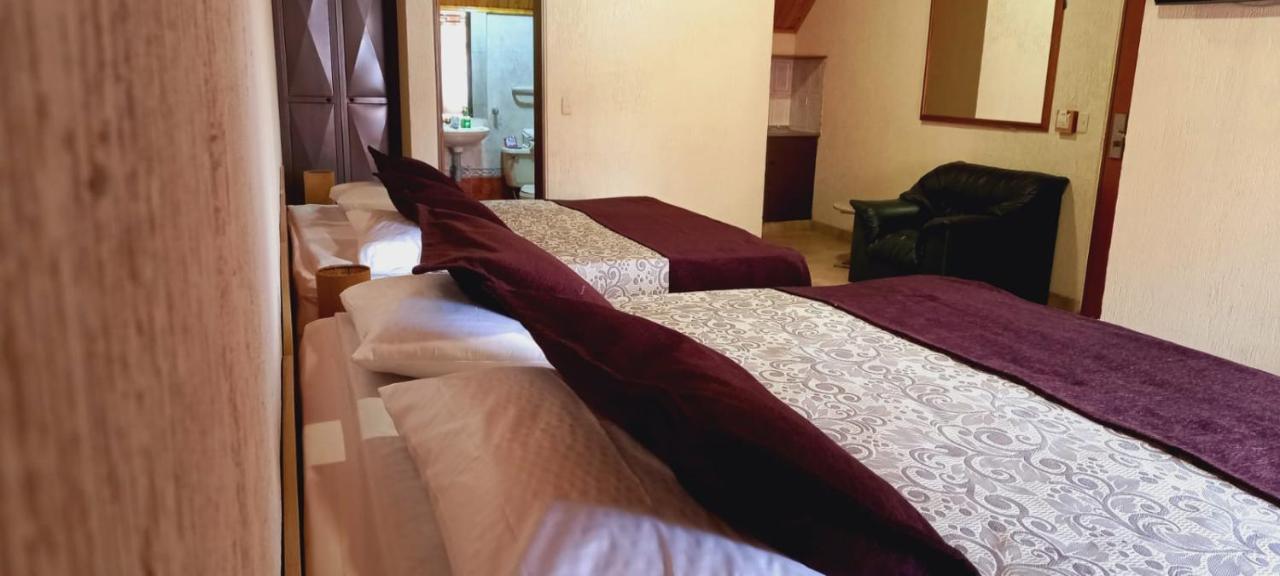 Hoteles Bogota Inn Colonial Extérieur photo