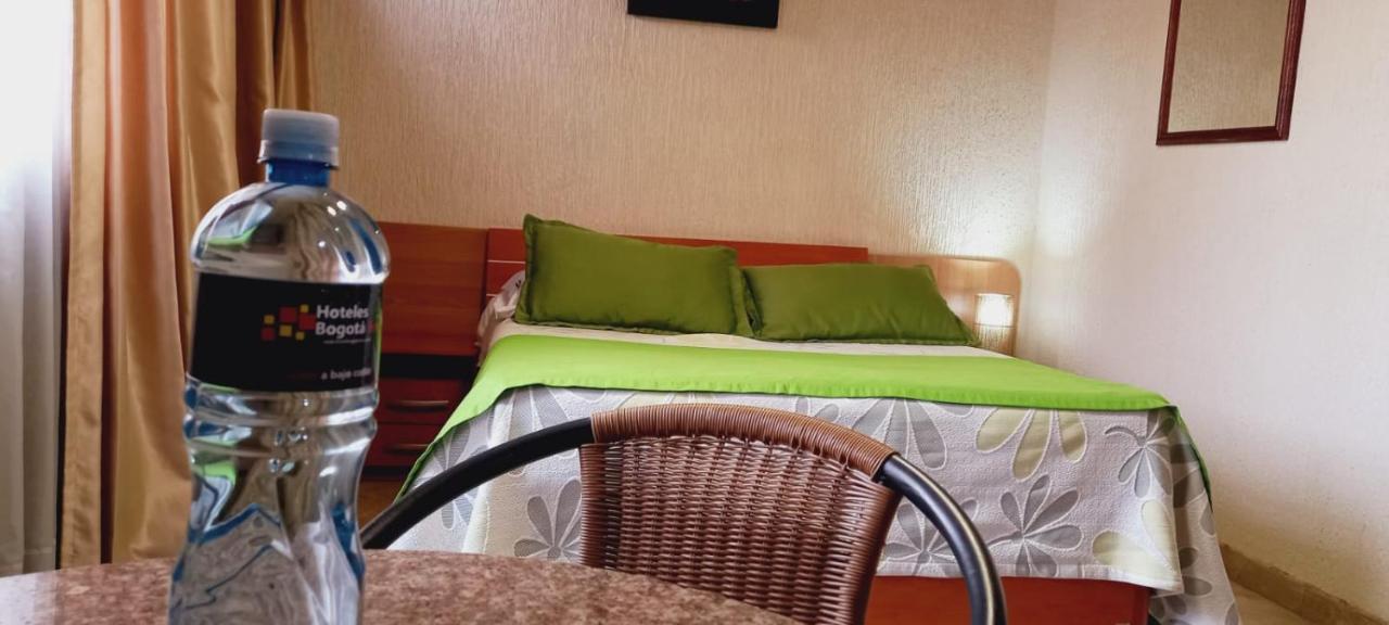 Hoteles Bogota Inn Colonial Extérieur photo